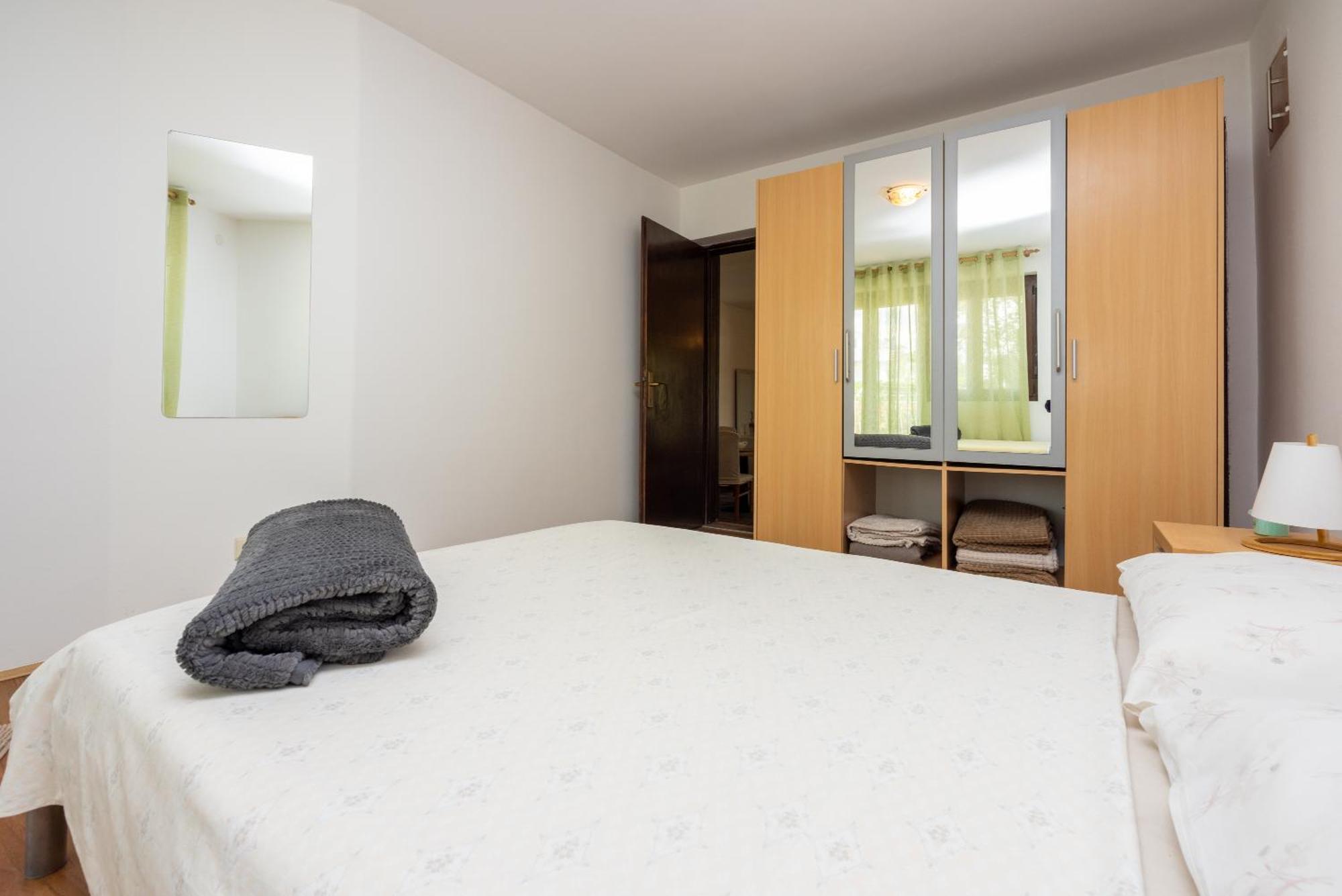 יאדראנובו Apartment Dom מראה חיצוני תמונה