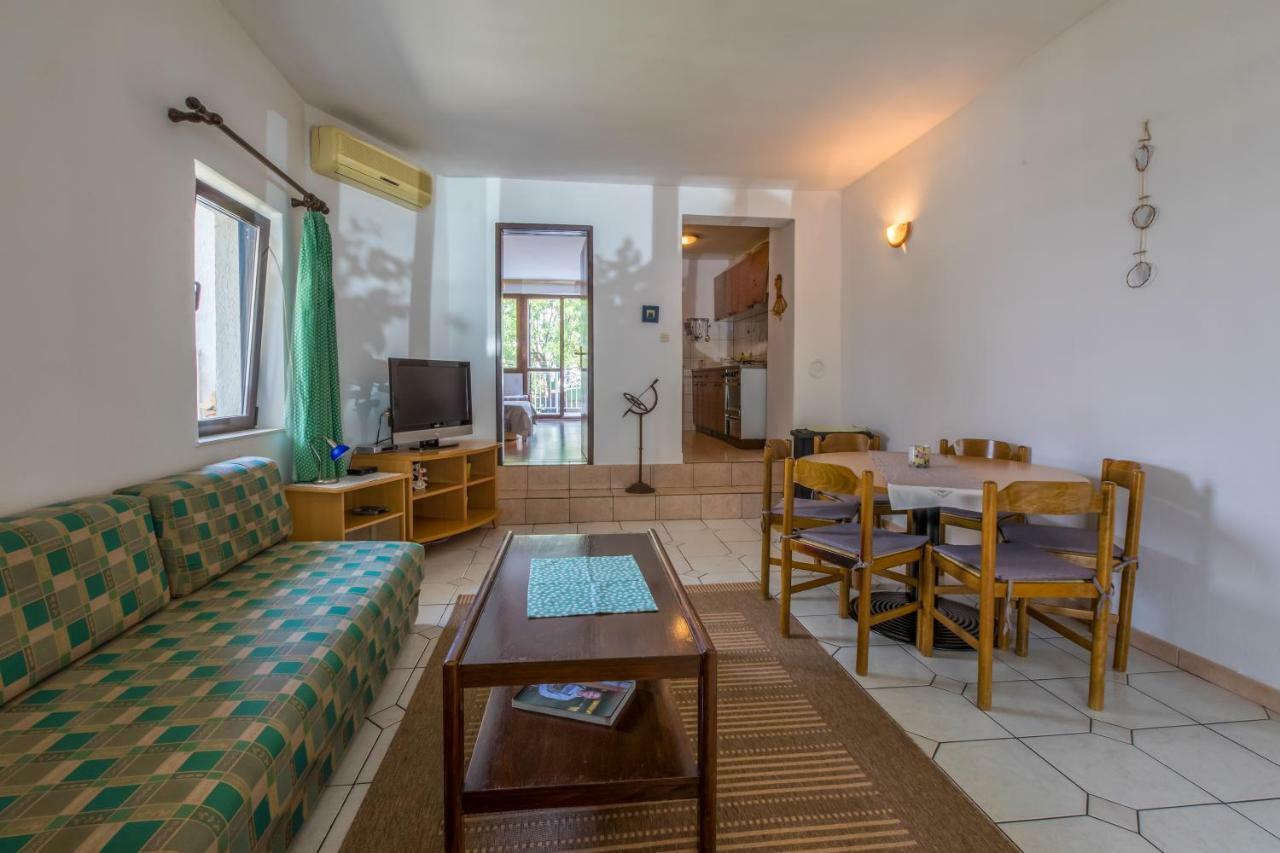 יאדראנובו Apartment Dom מראה חיצוני תמונה