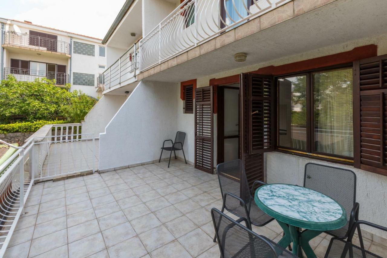 יאדראנובו Apartment Dom מראה חיצוני תמונה