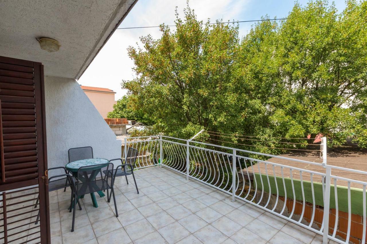 יאדראנובו Apartment Dom מראה חיצוני תמונה